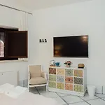L' Ambasciata בית הארחה 3*