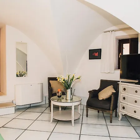 L' Ambasciata Guest house 3*