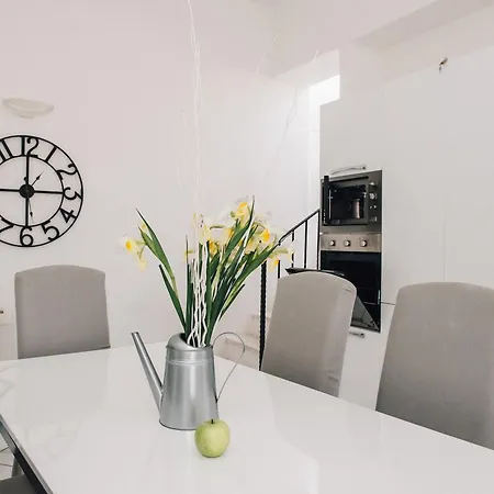 L' Ambasciata Guest house 3*
